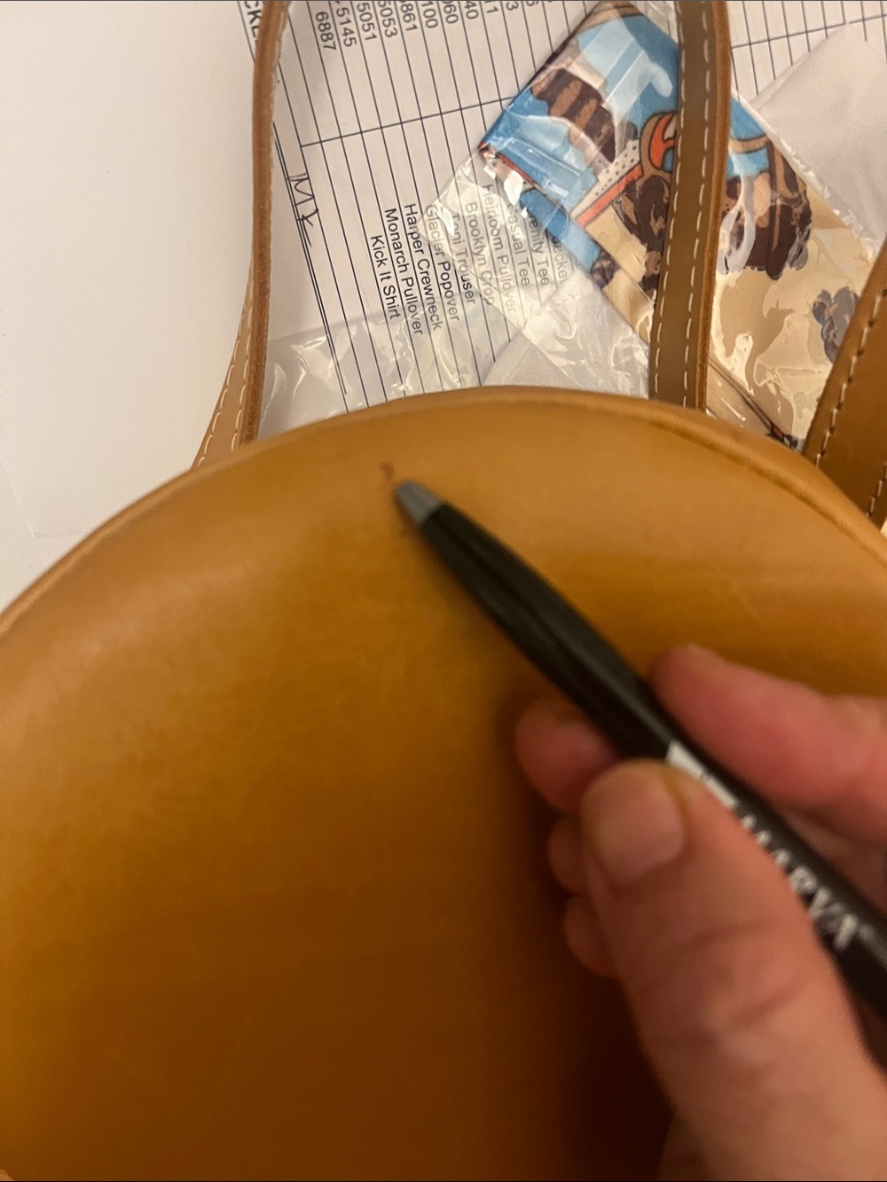 Portland Leather  Small Circle Crossbody - Picture 2 of 2
